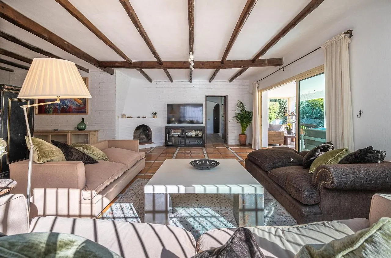 Banus 10 Minutos Villa Estepona